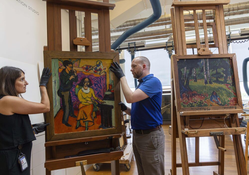 Conservation art on easels